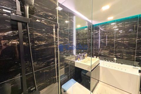 Condo in Pattaya, Thailand, 1 bedroom  № 195838 - photo 12