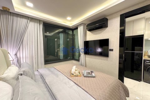 Condo in Pattaya, Thailand, 1 bedroom  № 195838 - photo 10