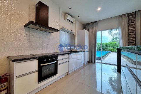 บ้านในพัทยา, ประเทศไทย 5 ห้องนอน № 195837 - รูปถ่าย 9