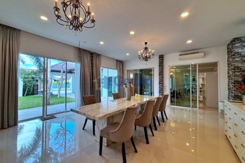 บ้านในพัทยา, ประเทศไทย 5 ห้องนอน № 195837 - รูปถ่าย 7