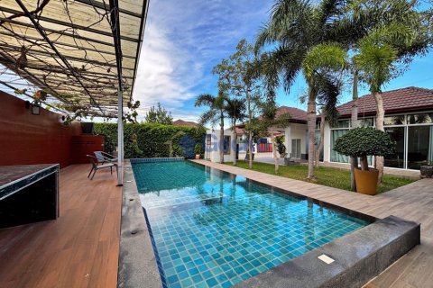 บ้านในพัทยา, ประเทศไทย 5 ห้องนอน № 195837 - รูปถ่าย 21