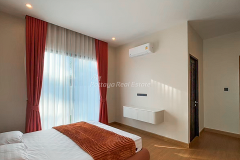 House in Bang Lamung, Thailand 3 bedrooms № 146544 - photo 16