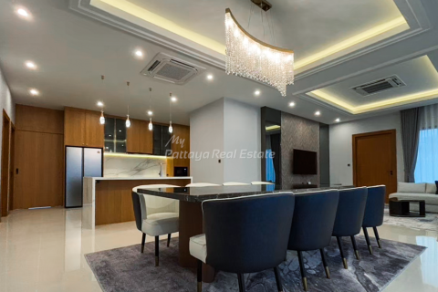 House in Bang Lamung, Thailand 3 bedrooms № 146544 - photo 4