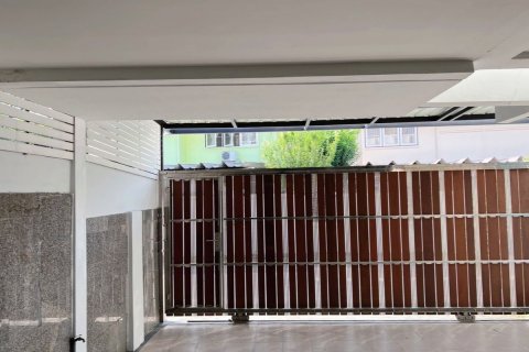 Maison à Chatuchak, Bangkok, Thaïlande 3 chambres № 142284 - photo 22