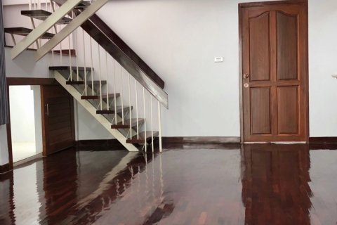 Maison à Chatuchak, Bangkok, Thaïlande 3 chambres № 142284 - photo 24