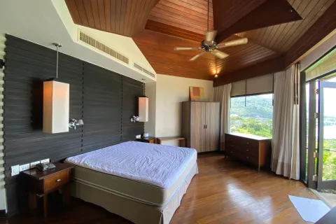 Villa in Kathu, Thailand 3 bedrooms № 156721 - photo 30
