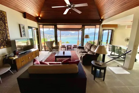 Villa in Kathu, Thailand 3 bedrooms № 156721 - photo 16