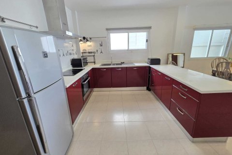 Duplex in Kathu, Thailand 4 bedrooms № 158655 - photo 5