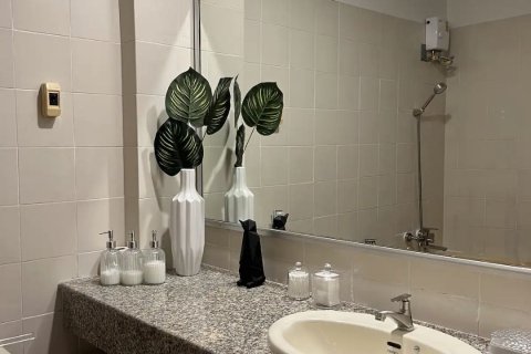 Studio dans le Condo à Rayong, Thaïlande  № 158657 - photo 16