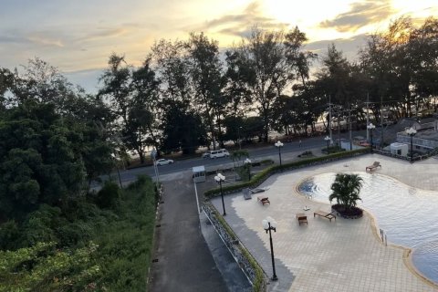 Studio dans le Condo à Rayong, Thaïlande  № 158657 - photo 19