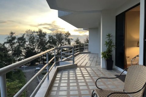 Studio dans le Condo à Rayong, Thaïlande  № 158657 - photo 18