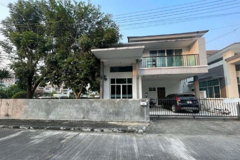 House in Chiang Mai, Thailand 3 bedrooms № 158656