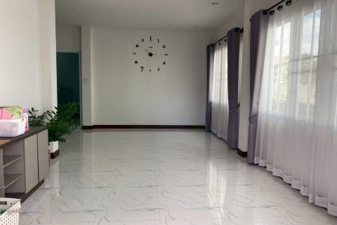 Maison à San Sai, Thaïlande 4 chambres № 158654 - photo 2