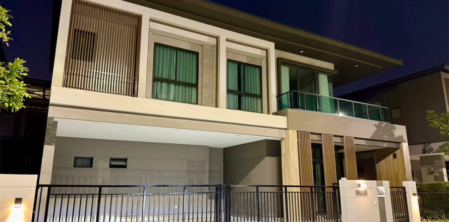 บ้านในกรุงเทพฯ, ประเทศไทย 4 ห้องนอน № 190326