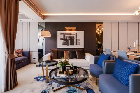 Condo in Watthana, Bangkok, Thailand, 3 bedrooms № 214473 - photo 2