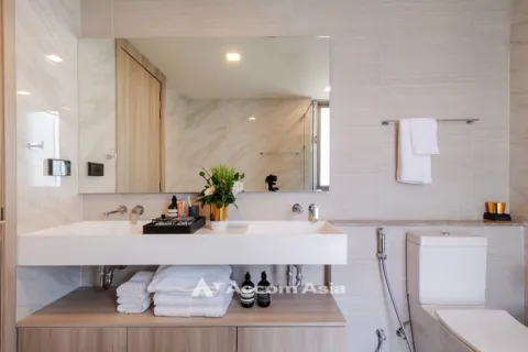Condo in Watthana, Bangkok, Thailand, 3 bedrooms № 214473 - photo 14