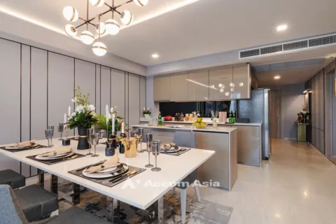 Condo in Watthana, Bangkok, Thailand, 3 bedrooms № 214473 - photo 5