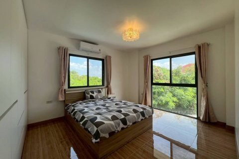 Вилла в Паттайе, Таиланд с 4 спальнями  № 170613 - фото 12