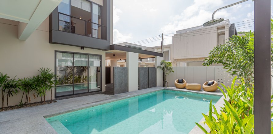 Вилла в Ханг Донге, Таиланд с 4 спальнями  № 170609