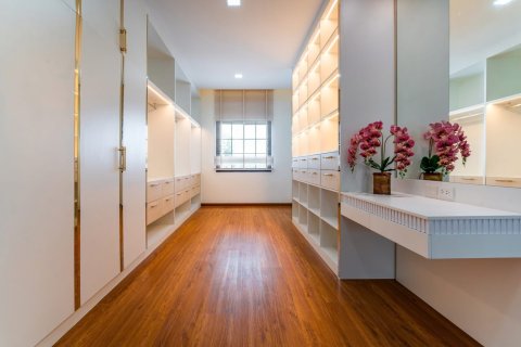 Вилла в Паттайе, Таиланд с 3 спальнями  № 170607 - фото 13