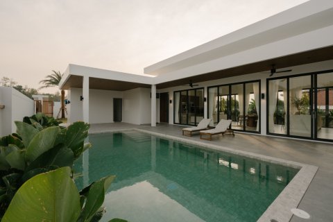 Villa in Hua Hin, Thailand 3 bedrooms № 166251 - photo 17