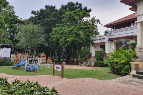 Maison à Ban Lam Luk Ka, Thaïlande 3 chambres № 150194 - photo 11