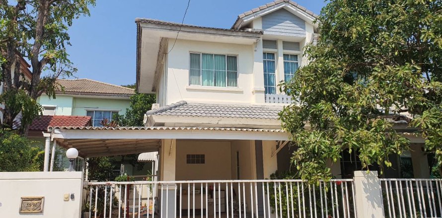 Maison à Ban Lam Luk Ka, Thaïlande 3 chambres № 150194