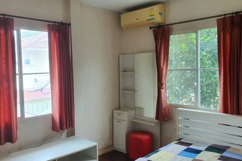 Maison à Ban Lam Luk Ka, Thaïlande 3 chambres № 150194 - photo 13