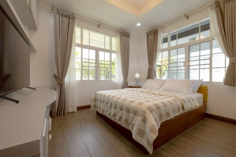 Вилла в Сан Кампаенге, Таиланд с 5 спальнями  № 170792 - фото 11