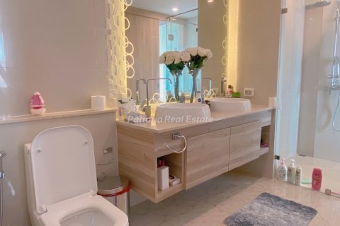 Condo in Pattaya, Thailand, 2 bedrooms № 180304 - photo 7
