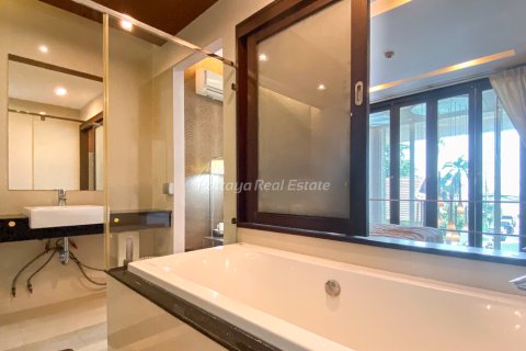 Condo in Bang Lamung, Thailand, 1 bedroom № 180305 - photo 18