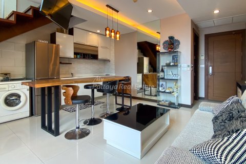 Condo in Bang Lamung, Thailand, 1 bedroom № 180305 - photo 3