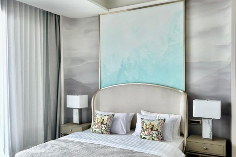 Condo in Khlong San, Bangkok, Thailand, 6 bedrooms  № 133771 - photo 8