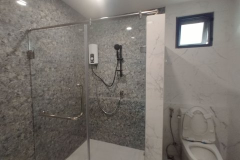 Villa in Hang Dong, Thailand 5 bedrooms № 159317 - photo 6