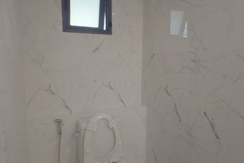 Villa in Hang Dong, Thailand 5 bedrooms № 159317 - photo 13