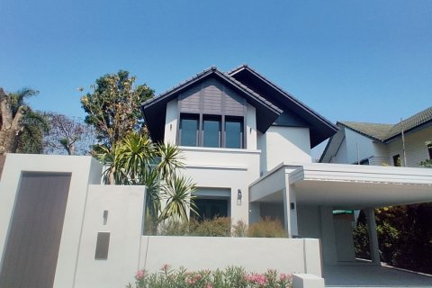 Villa in Hang Dong, Thailand 5 bedrooms № 159317