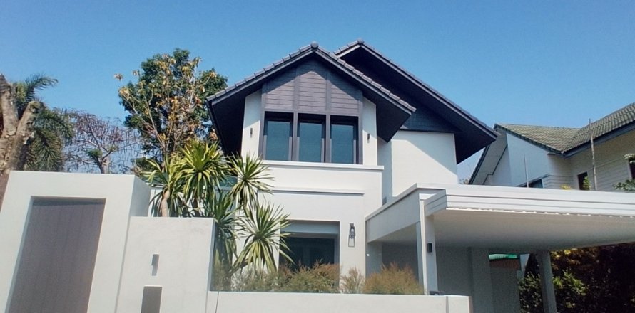 Villa in Hang Dong, Thailand 5 bedrooms № 159317