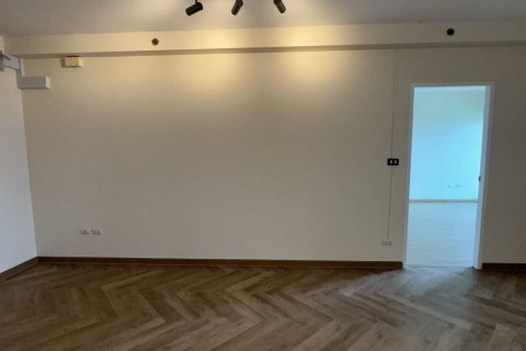 Studio dans le Condo à Huai Khwang, Bangkok, Thaïlande  № 159321 - photo 3