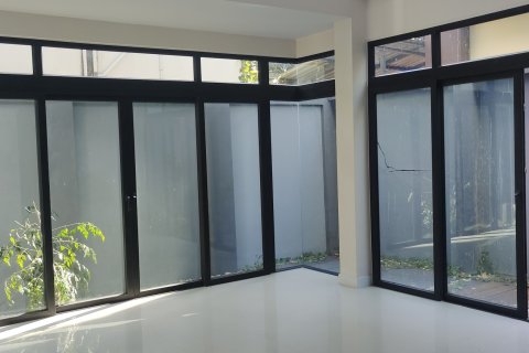 Duplex in Khan Na Yao, Bangkok, Thailand 5 bedrooms № 154654 - photo 22
