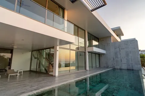 Penthouse in Phuket, Thailand 4 bedrooms № 154655 - photo 2