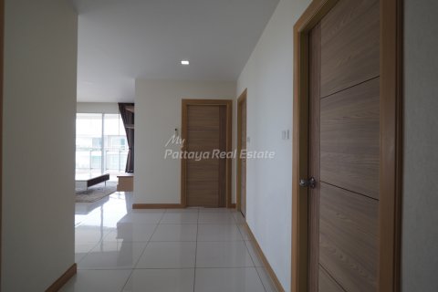 Кондоминиум с 2 спальнями на Пляж Джомтьен, Паттайя, Таиланд № 68121 - фото 2