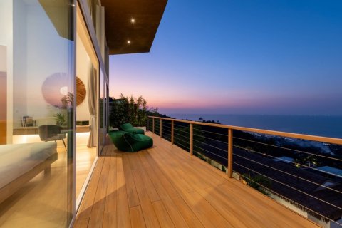 House in Ko Samui, Thailand 4 bedrooms № 180578 - photo 20