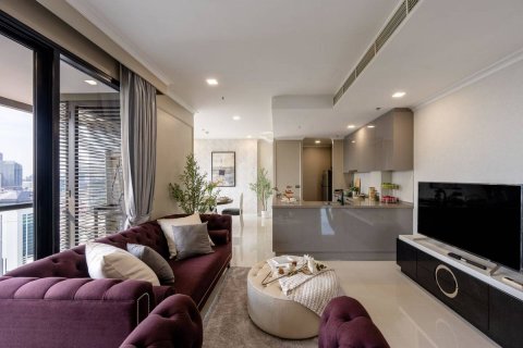 Penthouse in Bangkok, Thailand 3 bedrooms № 180576 - photo 2
