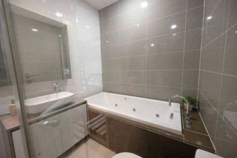 Penthouse in Bangkok, Thailand 3 bedrooms № 180576 - photo 16
