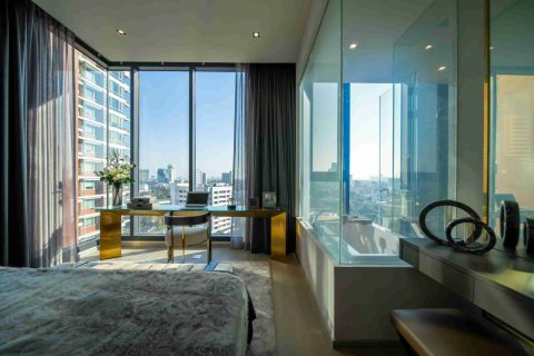 Condo in Bangkok, Thailand, 1 bedroom № 184000 - photo 3