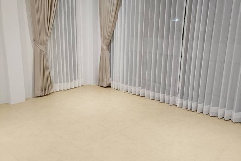 Дом в Чиангмае, Таиланд с 3 спальнями № 154462 - фото 4