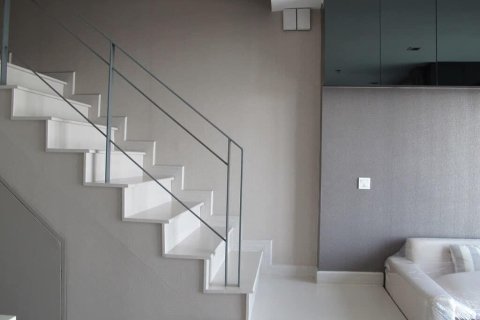 Дуплекс в Пхракханонге, Бангкок, Таиланд с 2 спальнями  № 154459 - фото 4