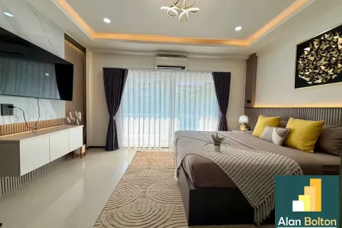 สตูดิโอในคอนโดมิเนียมในจอมเทียน, พัทยา, ประเทศไทย № 211293