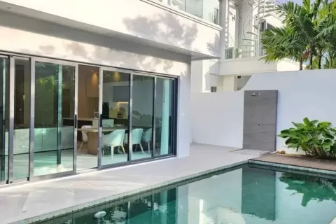 Villa à Phuket, Thaïlande 3 chambres № 153526 - photo 1