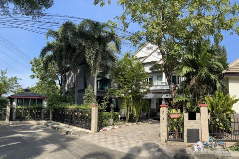 Maison à Bangkok, Thaïlande 5 chambres № 143039 - photo 3